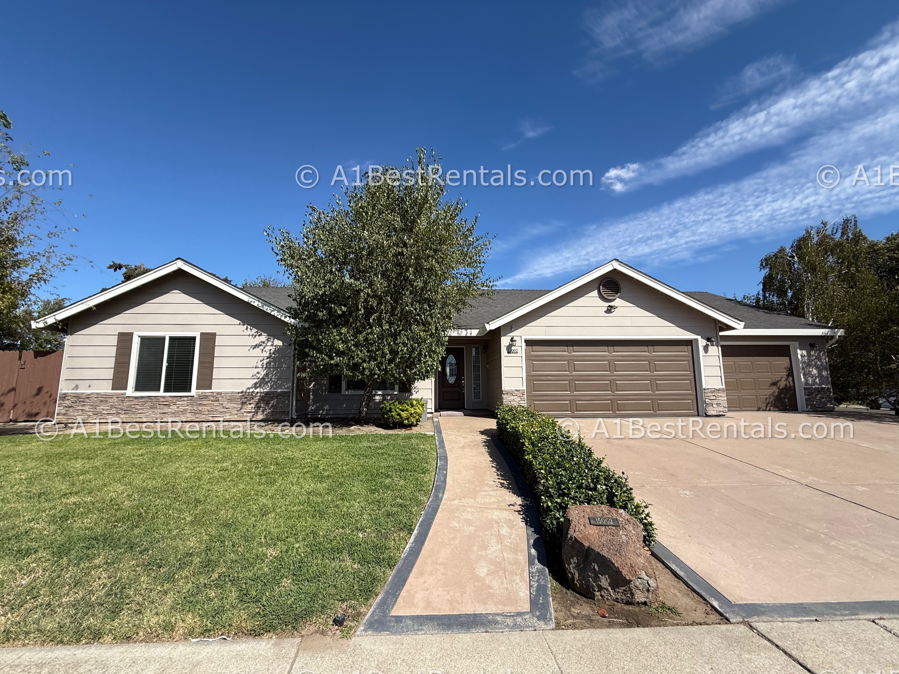 15002 Cambridge Drive
