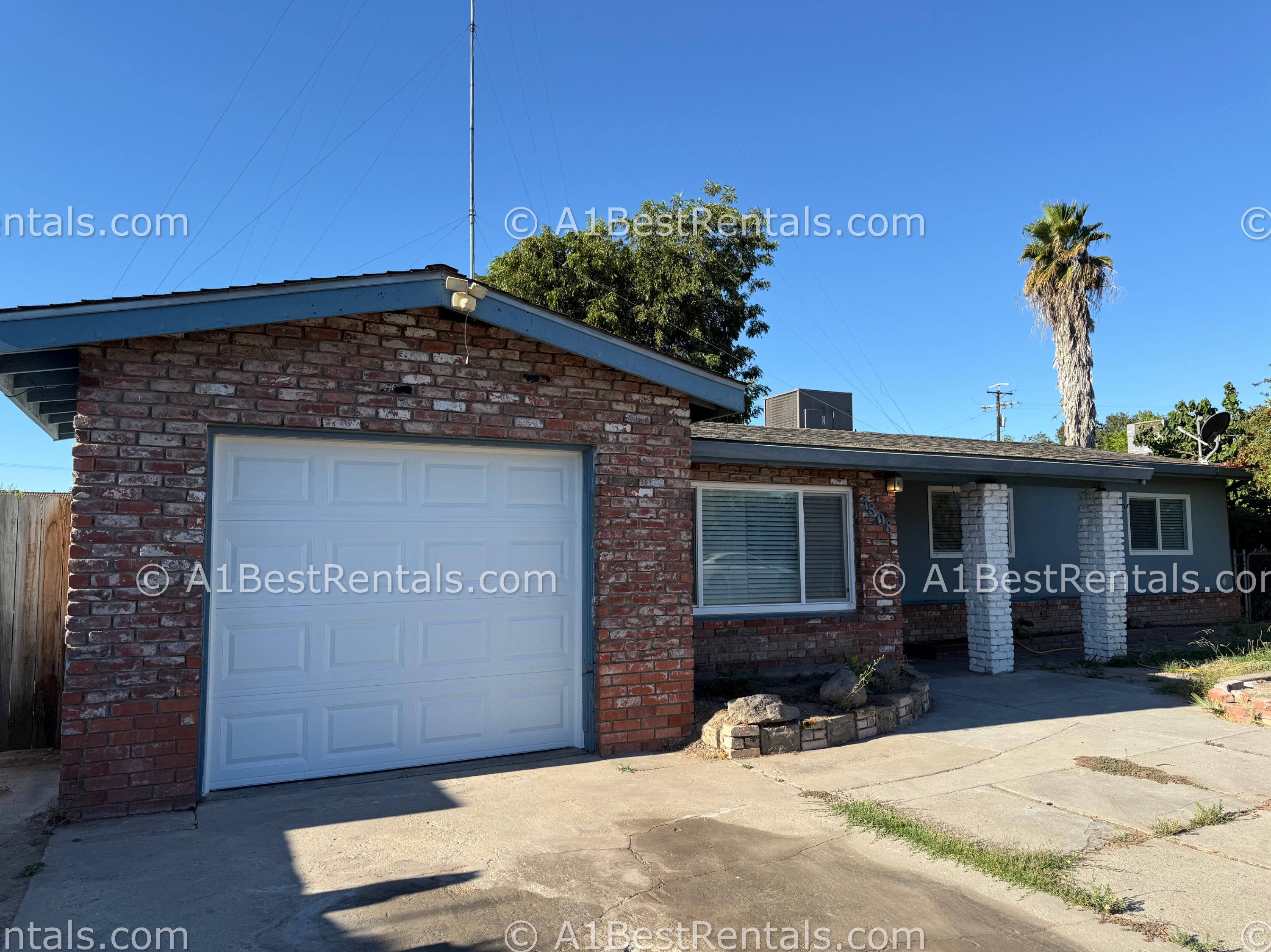 3808 Sierra Street